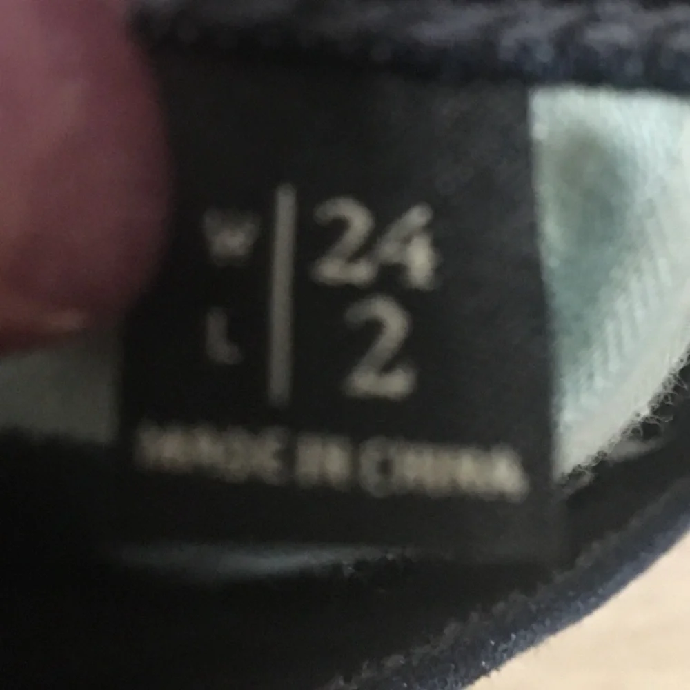 Abercrombie & Fitch a&f color